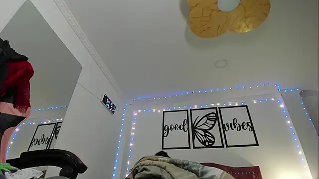 Marie Mature online show from 10/28/25, 01:09