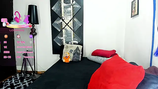 SARAMISHA online show from 04/06/26, 12:39