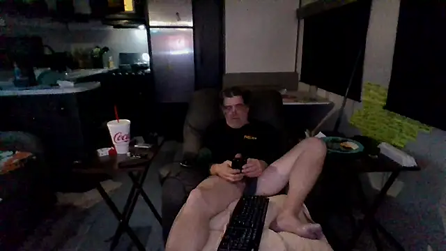 Snapshot of lateniter chatting on 02/02/26, 06:45 lateniter online show from 02/02/26, 06:45