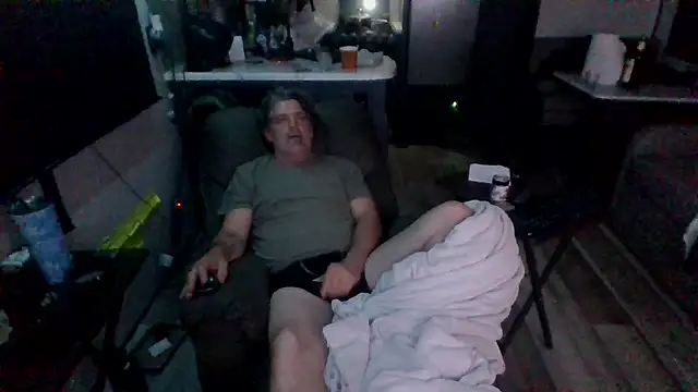 Snapshot of lateniter chatting on 03/03/26, 06:19 lateniter online show from 03/03/26, 06:19