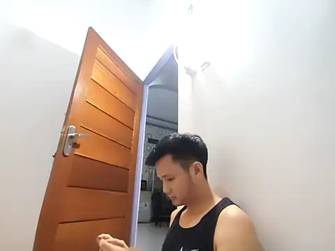 andi888999 online show from 11/10/25, 12:15