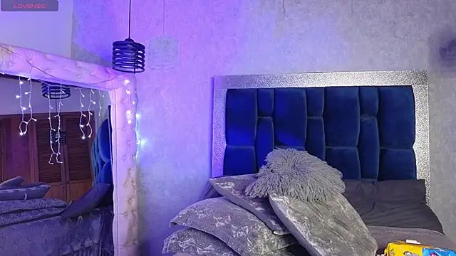 ashley brend online show from 10/04/25, 09:46