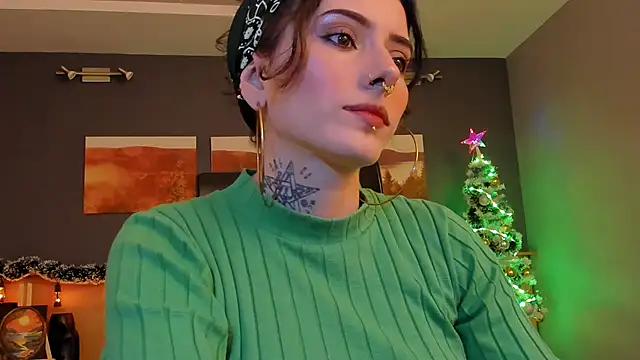 LiliJones  online show from 12/05/24, 04:55