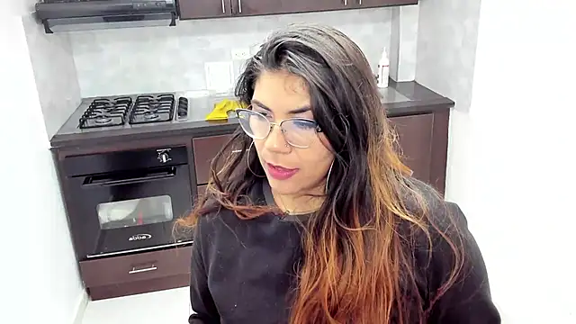 Luna Dumont online show from 03/11/25, 11:12