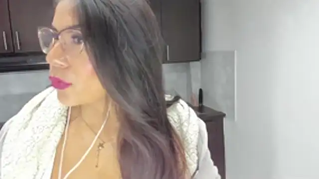 Luna Dumont online show from 04/21/26, 11:05