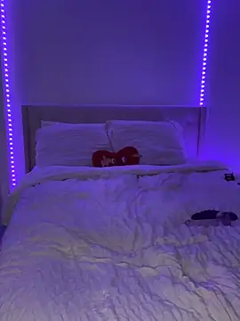 mialongxo online show from 03/28/26, 12:54