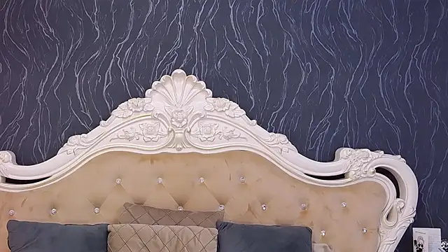 Lauren Saint online show from 04/07/26, 03:12