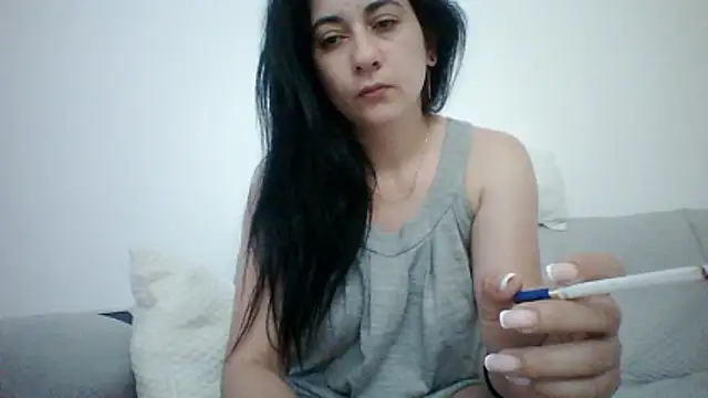 Snapshot of davenmichelle00 chatting on 06/28/26, 05:13 davenmichelle00 online show from 06/28/26, 05:13