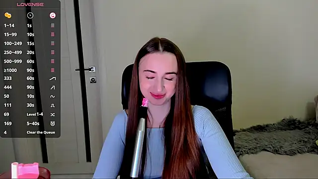 Kimmberr online show from 11/09/25, 04:11