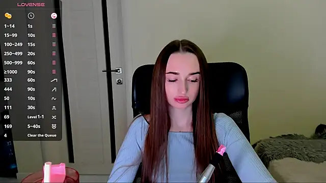 Kimmberr online show from 12/21/25, 02:51