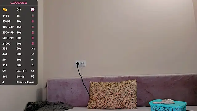 Kimmberr online show from 06/03/26, 04:48