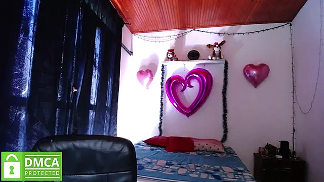 Mr MrsCurie online show from 12/11/24, 02:44