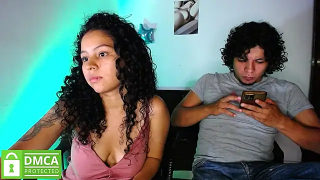 Mr MrsCurie online show from 02/01/25, 01:44