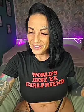 EmilyDiazofficial online show from 04/19/26, 01:21