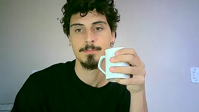 milkoffe online show from 12/09/24, 04:37