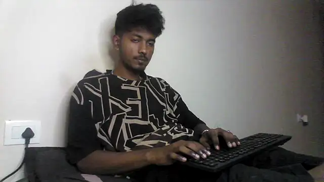 just fucks online show from 10/13/25, 09:04