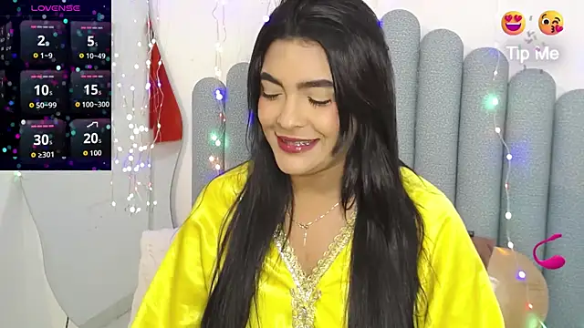 Snapshot of lakshmiraniii chatting on 05/20/26, 12:11 lakshmiraniii online show from 05/20/26, 12:11