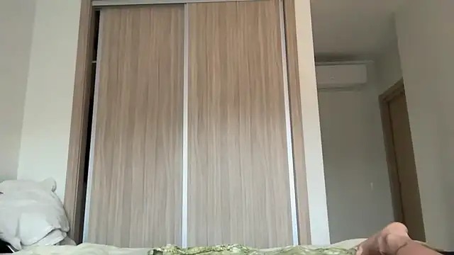 naughtyhollyxxxx online show from 03/20/25, 04:20