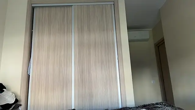 naughtyhollyxxxx online show from 09/23/25, 07:44