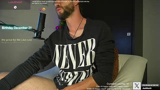 just maxii online show from 12/01/24, 09:37