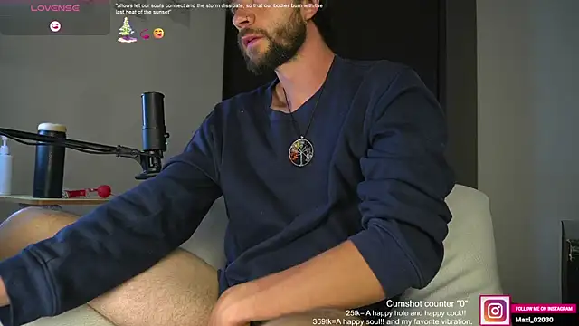 just maxii online show from 01/17/25, 10:45