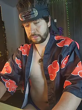 just maxii online show from 10/31/25, 10:11