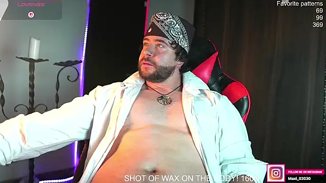 Snapshot of just_maxii chatting on 05/09/26, 10:04 just maxii online show from 05/09/26, 10:04