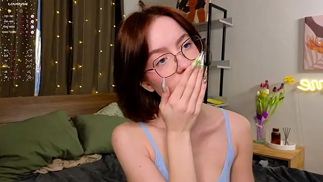 IdaValenti online show from 03/12/25, 01:03