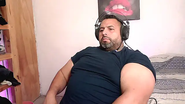 rodrix54 online show from 03/18/26, 01:20