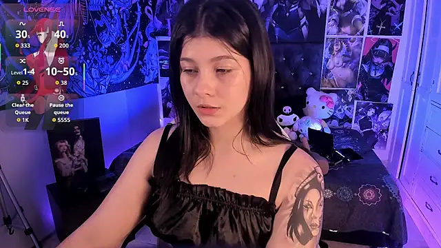 LanaKyutt online show from 04/17/26, 10:35