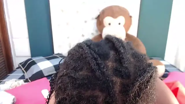 Sara Marks online show from 11/27/25, 01:02