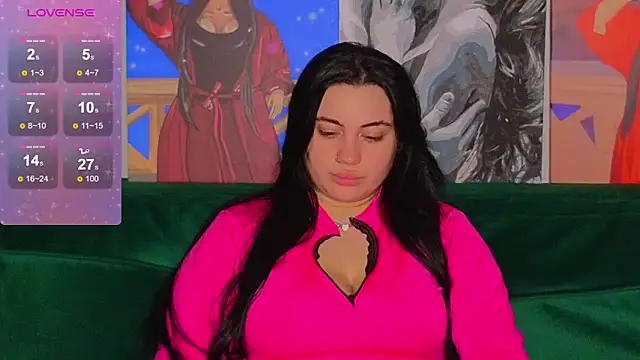 Snapshot of Nikki_Kardashian chatting on 12/21/24, 01:58 Nikki Kardashian online show from 12/21/24, 01:58