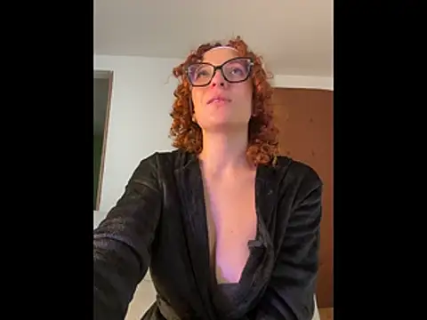 karen brave online show from 10/28/25, 06:10