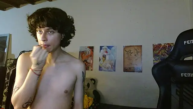 angelitofemboy online show from 01/26/25, 08:25