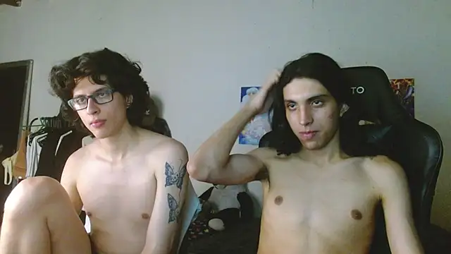 angelitofemboy online show from 02/10/25, 03:57