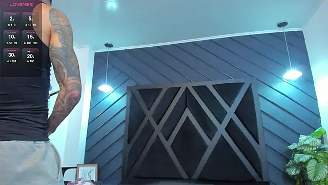 Snapshot of Apolo_Bianco_ chatting on 09/13/25, 02:11 Apolo Bianco online show from 09/13/25, 02:11