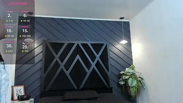 Snapshot of Apolo_Bianco_ chatting on 09/13/25, 11:26 Apolo Bianco online show from 09/13/25, 11:26