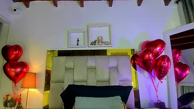 emmy r online show from 02/15/25, 12:11