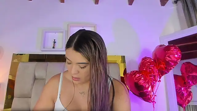 emmy r online show from 02/18/25, 12:06