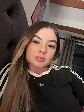 emmy r online show from 02/12/26, 12:27