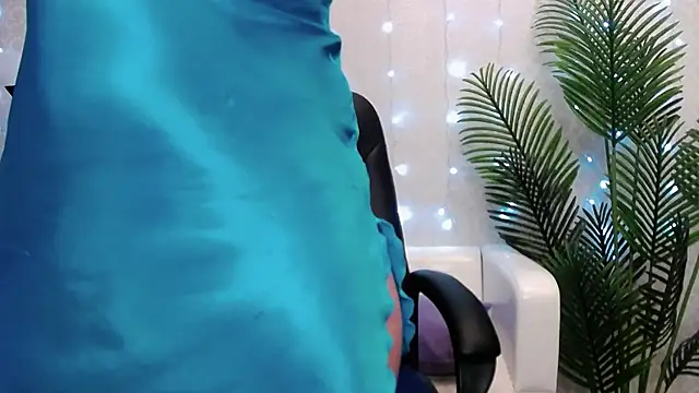 Camelia Lillie online show from 03/23/26, 01:20