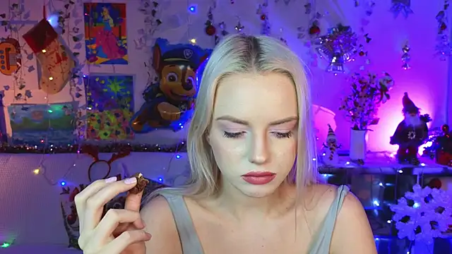 ImBonBon online show from 12/10/24, 01:11