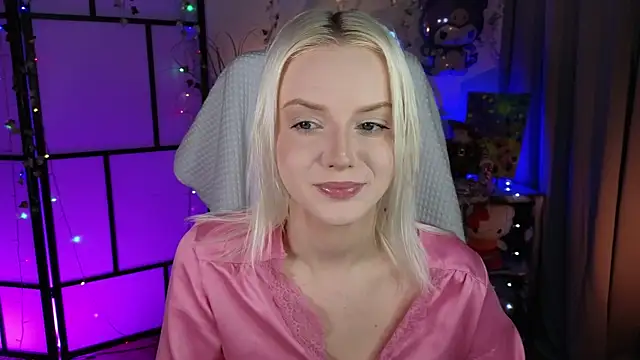 ImBonBon online show from 11/24/25, 12:32