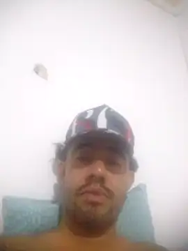 Snapshot of Carabina1991 chatting on 10/23/25, 02:22 Carabina1991 online show from 10/23/25, 02:22