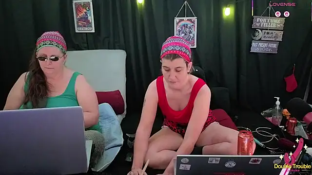 Sexy Mama-69 online show from 11/26/25, 05:36