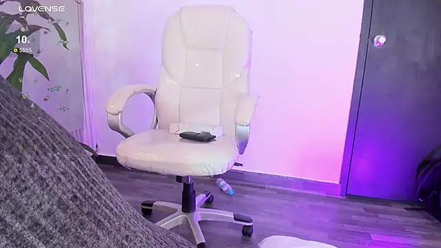 EriKlein online show from 09/12/25, 10:54