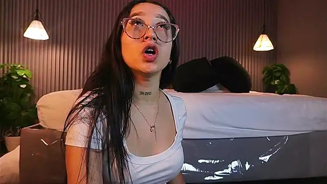 EriKlein online show from 04/10/26, 07:18