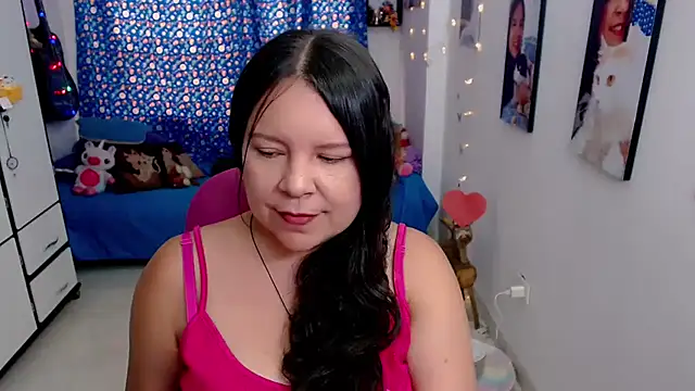 claryssa  online show from 03/10/26, 06:46