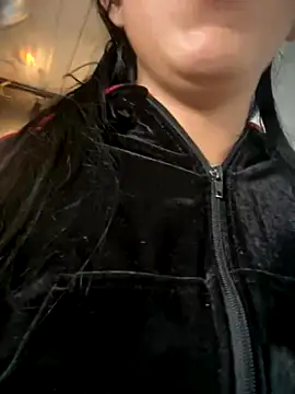 emily rosse04 online show from 11/26/25, 01:01