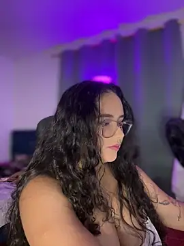 CurlyGirl 1 online show from 03/31/26, 08:09